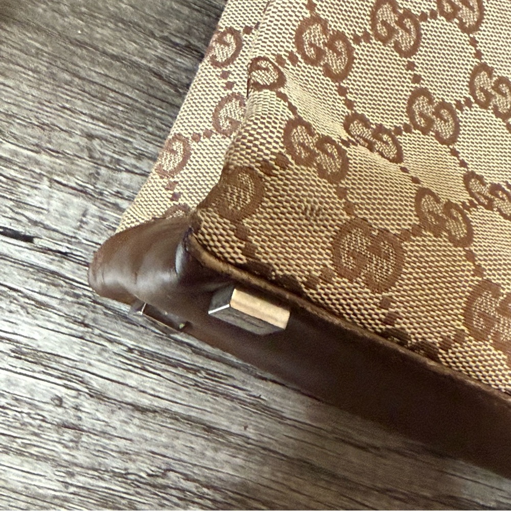 💎GUCCI BUSINESS BAG/ BRIEFCASE W/ Lock & Key💎 - Picture 10 of 16